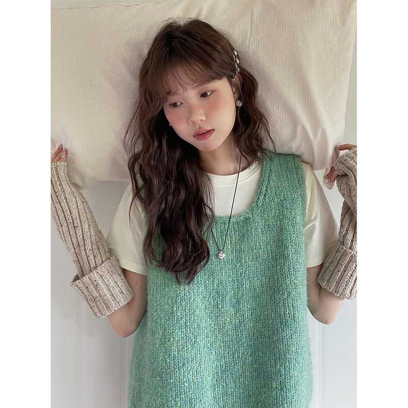 ベスト ふんわりモヘア風ベスト