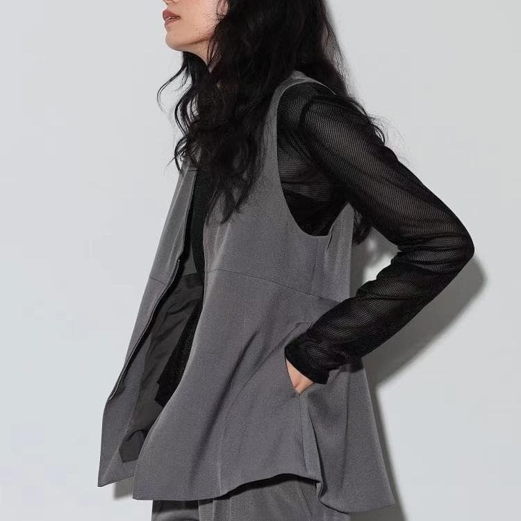 ベスト スタイリッシュフレアジレ