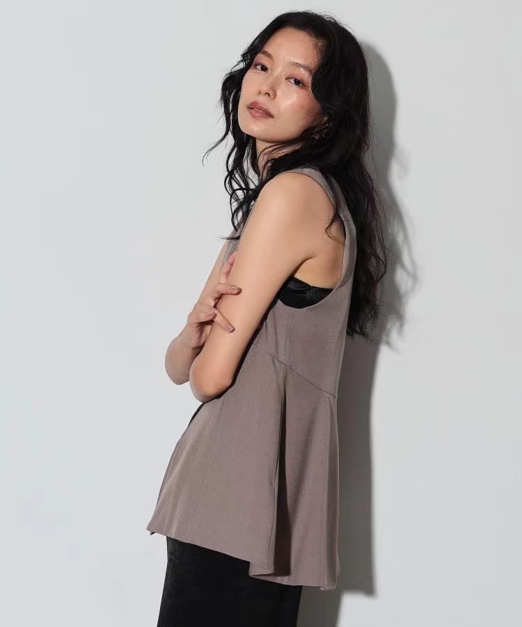 ベスト スタイリッシュフレアジレ