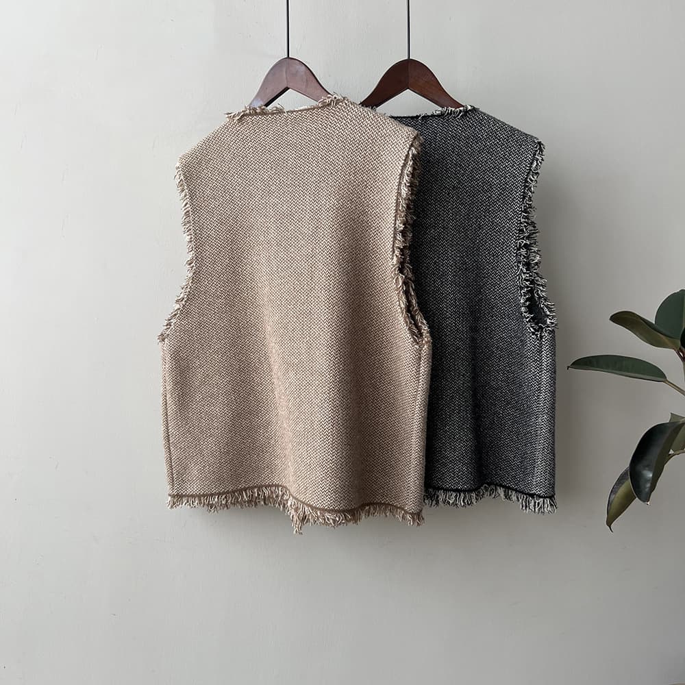 フリンジ装飾ラグジュアリーベスト