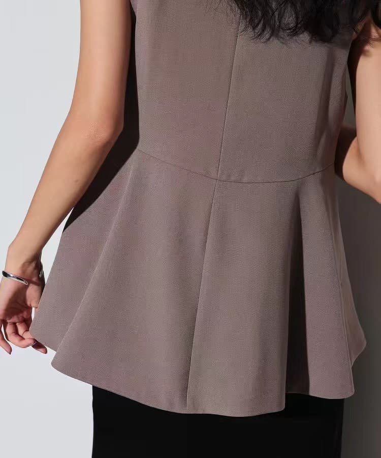 ベスト スタイリッシュフレアジレ