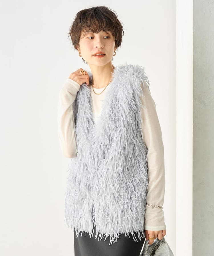 ふんわりシャギー素材ベスト