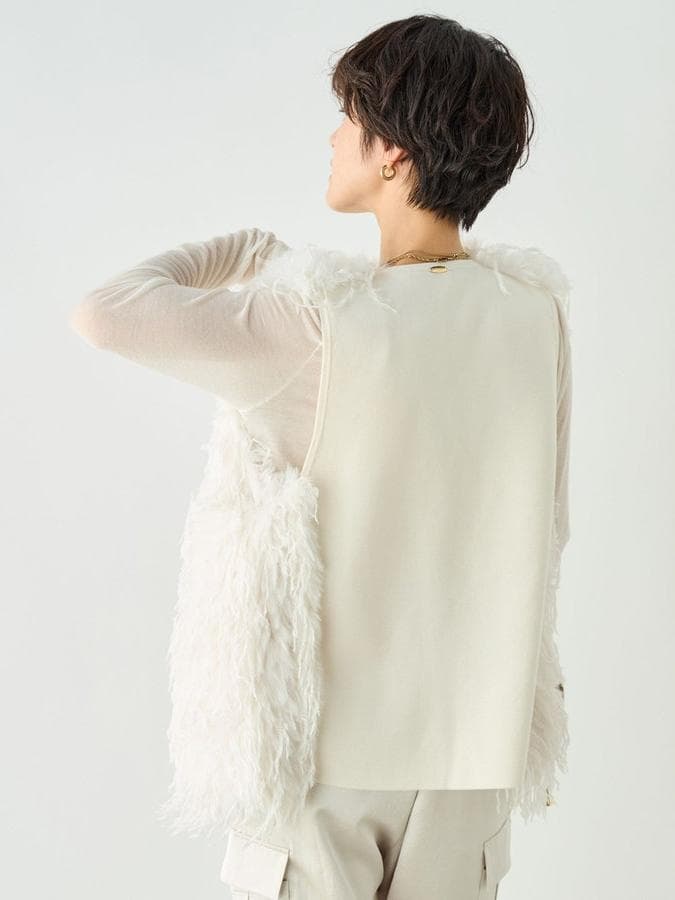 ふんわりシャギー素材ベスト