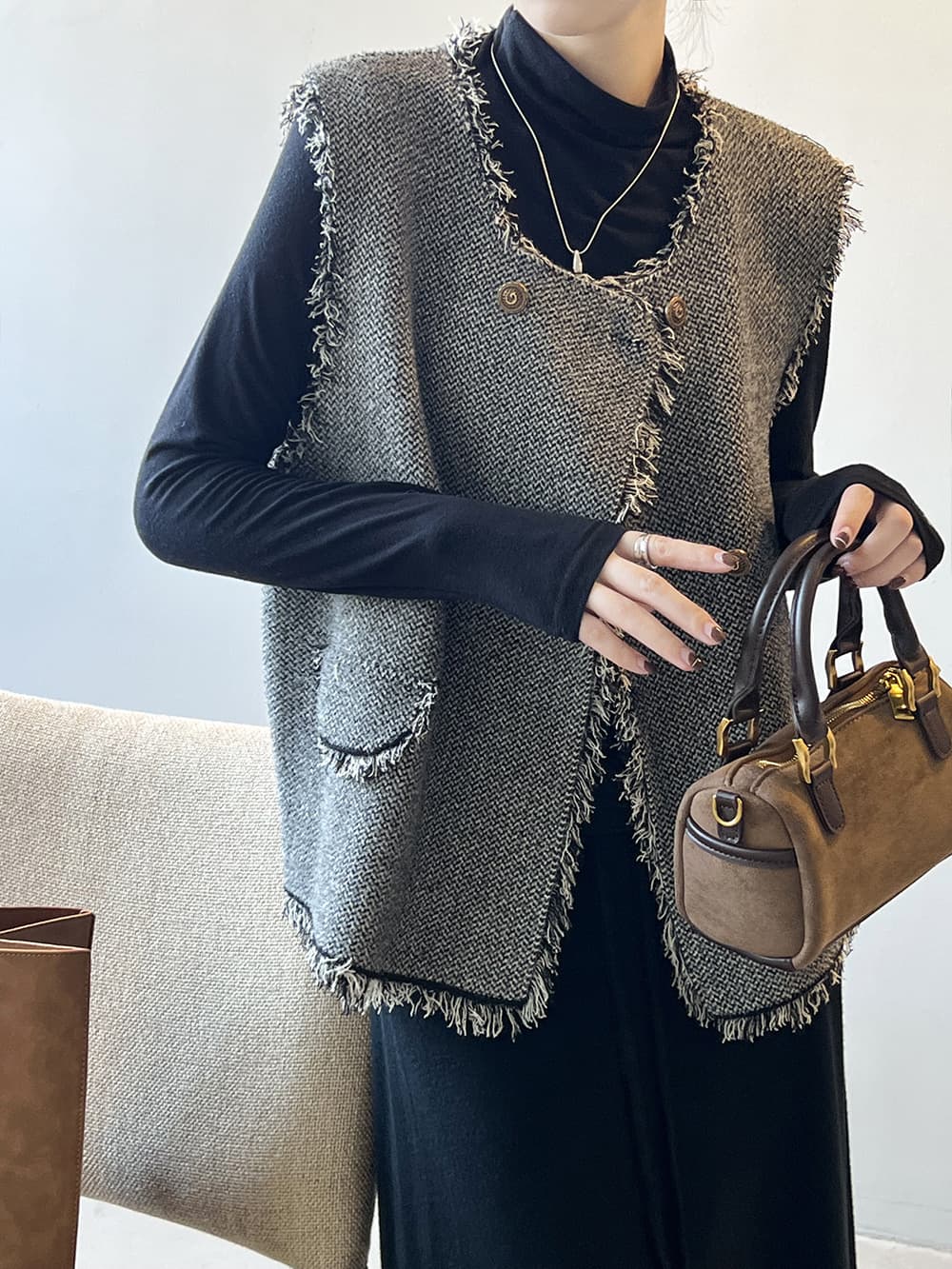 フリンジ装飾ラグジュアリーベスト