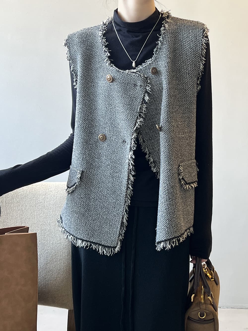 フリンジ装飾ラグジュアリーベスト