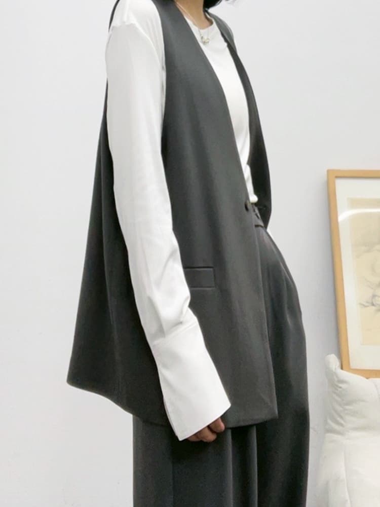 ベスト シンプル長め丈スタイリッシュジレ