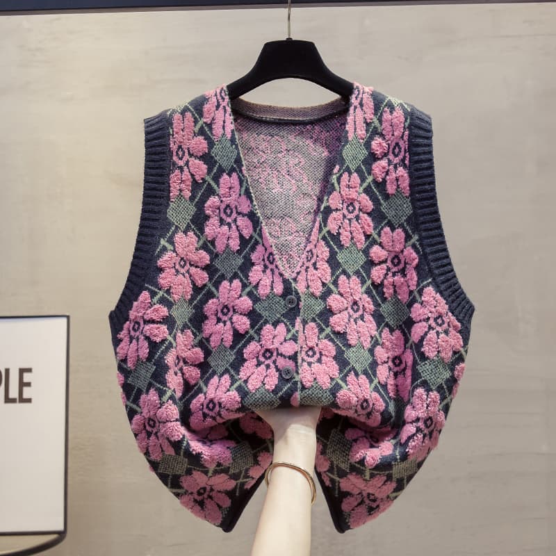 花柄刺繍入りデザインニットベスト