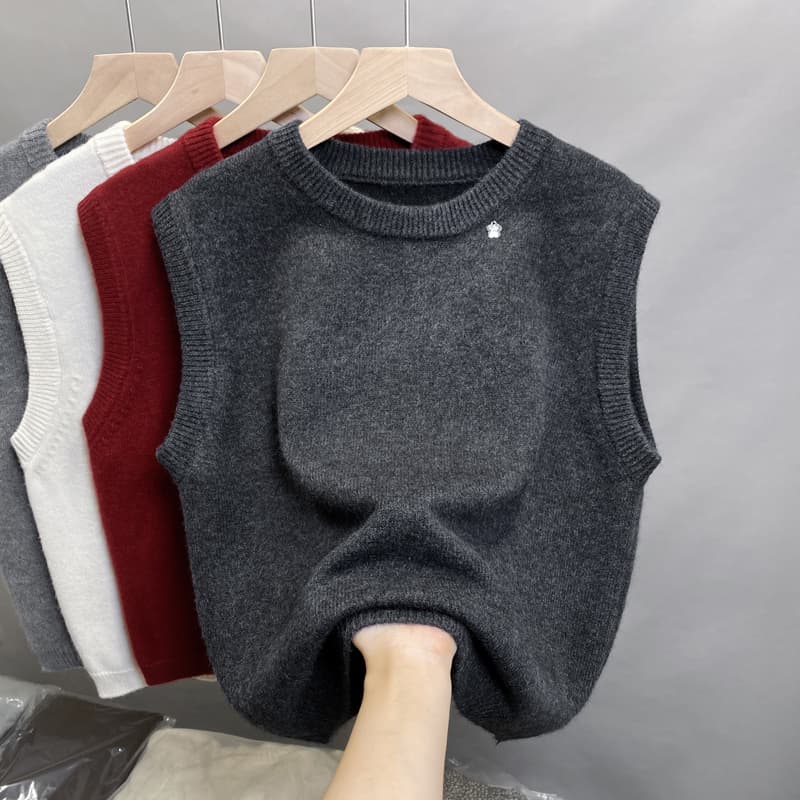 シンプルクルーネックベスト