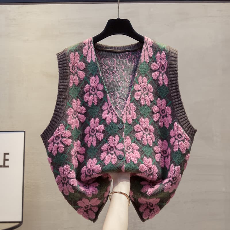 花柄刺繍入りデザインニットベスト